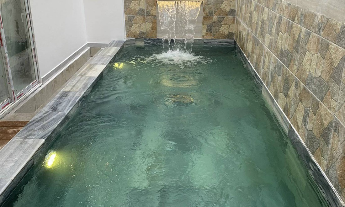 Hồ bơi Nghệ sĩ Thu Trang - Tiến Luật